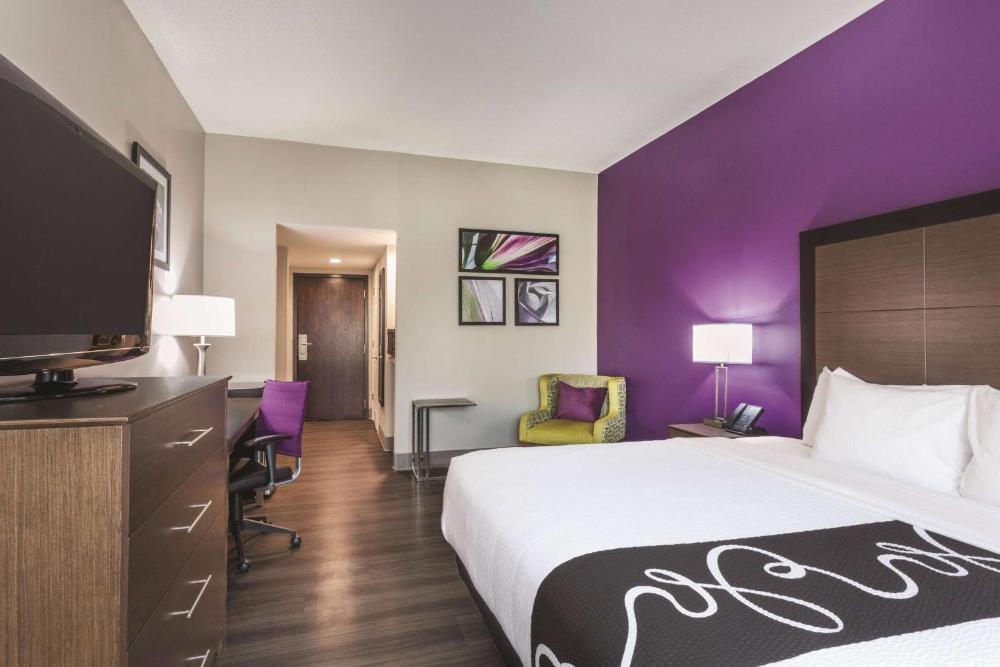 King Room - Accessible  interior